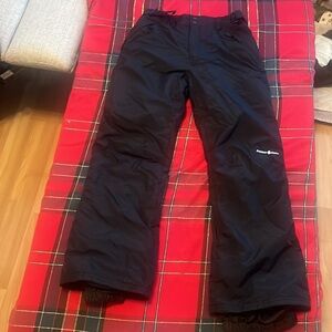 Outdoor Gear Black Snowpants Unisex size kids size L
Can fit size S adult